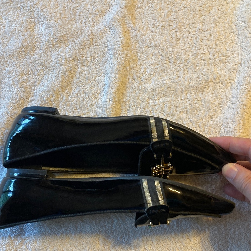 Tommy Hilfiger Patent Leather Black Women's Flats - Picture 4 of 7